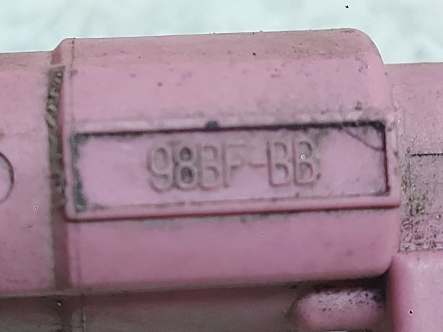 bontott FORD KA Porlasztó (1 db)