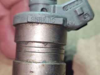 bontott FORD KA Porlasztó (1 db)