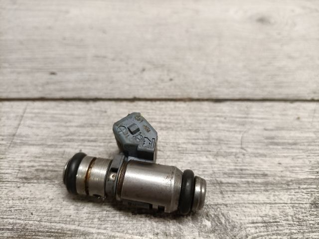 bontott FORD KA Porlasztó (1 db)