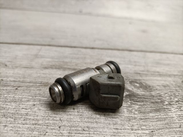 bontott FORD KA Porlasztó (1 db)