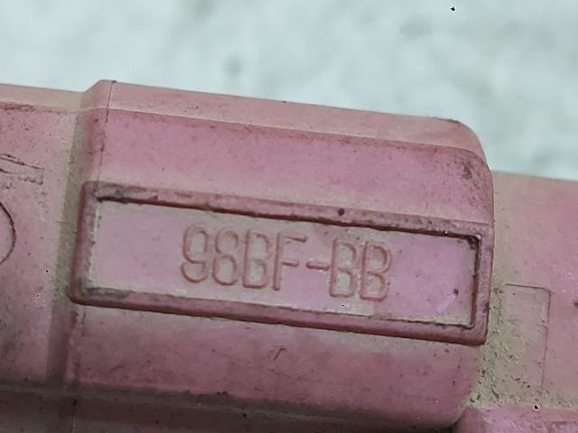 bontott FORD KA Porlasztó (1 db)