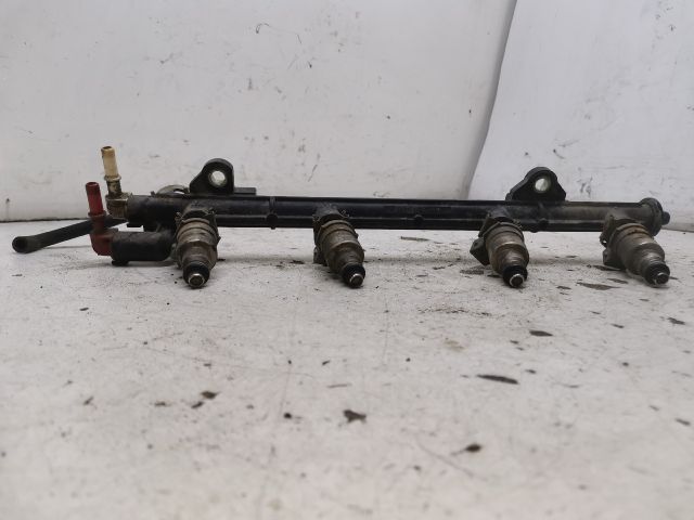 bontott FORD KA Porlasztó Sor / Híd