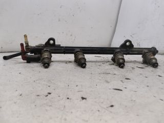 bontott FORD KA Porlasztó Sor / Híd