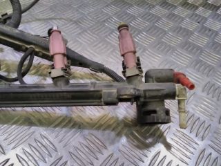 bontott FORD KA Porlasztó Sor / Híd