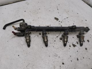 bontott FORD KA Porlasztó Sor / Híd