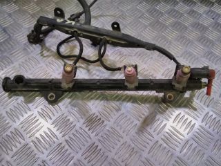 bontott FORD KA Porlasztó Sor / Híd