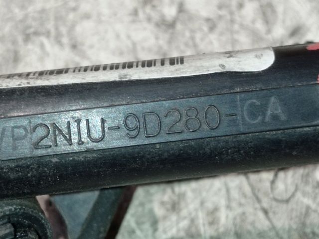 bontott FORD KA Porlasztó Sor / Híd