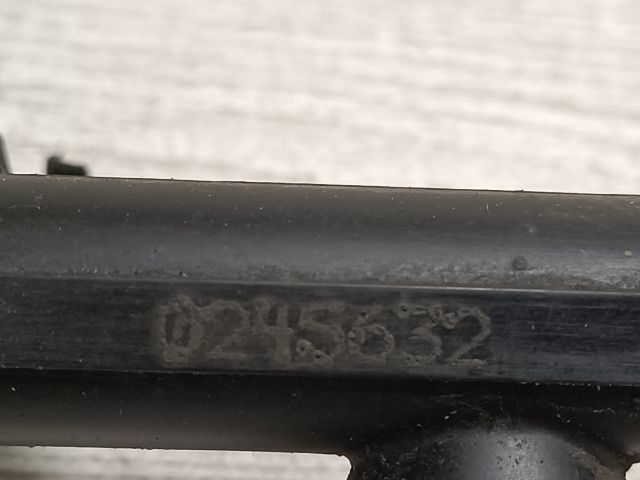 bontott FORD KA Porlasztó Sor / Híd