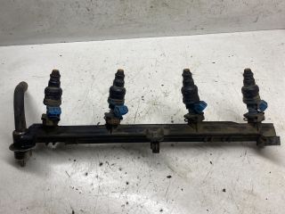 bontott FORD KA Porlasztó Sor / Híd