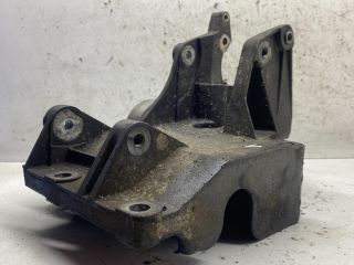 bontott FORD KA Szervó Tartó Bak (Magában)