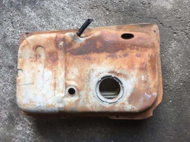 bontott FORD KA Tank