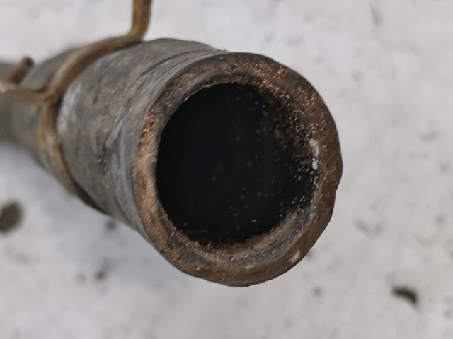 bontott FORD KA Vízcső