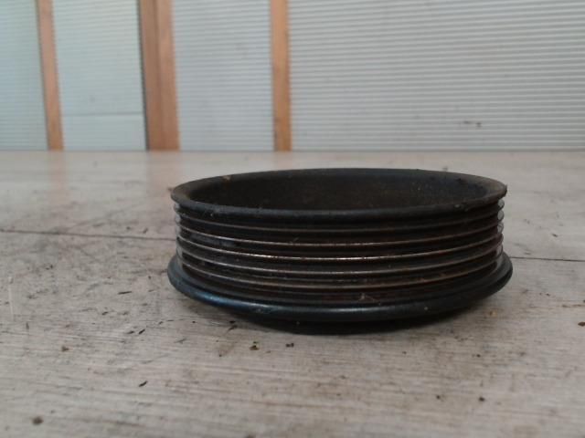 bontott FORD KA Vízpumpa Szíjtárcsa