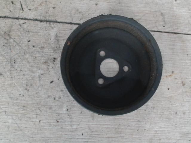 bontott FORD KA Vízpumpa Szíjtárcsa