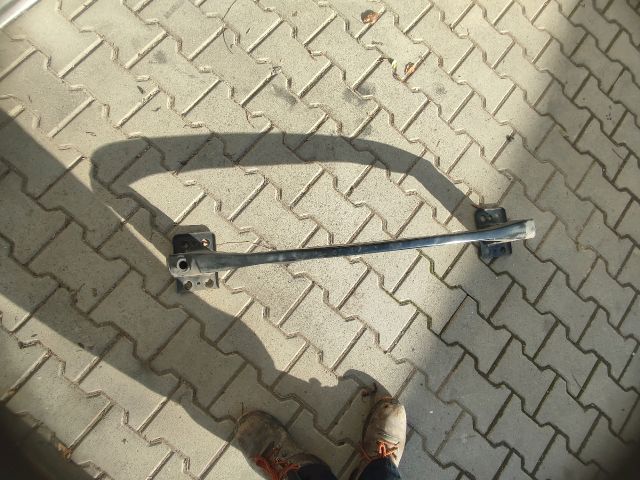 bontott FORD KA Alsó Kereszttartó