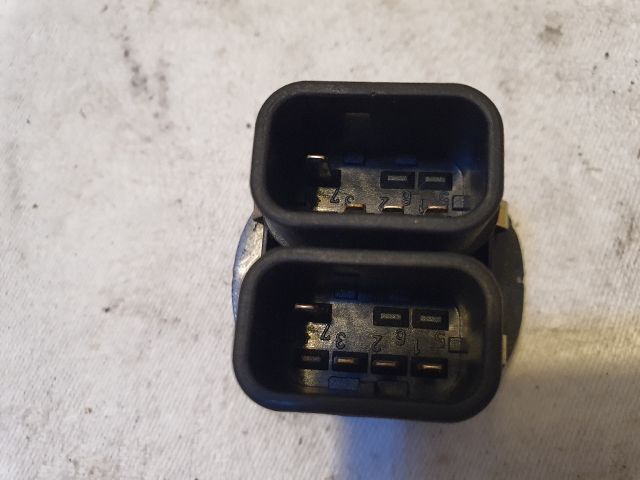 bontott FORD KA Bal első Ablakemelő Kapcsoló