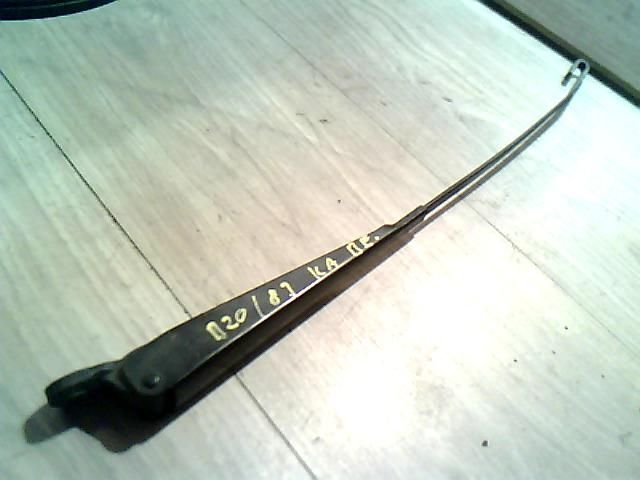 bontott FORD KA Bal első Ablaktörlő Kar