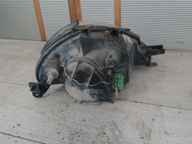 bontott FORD KA Bal Fényszóró