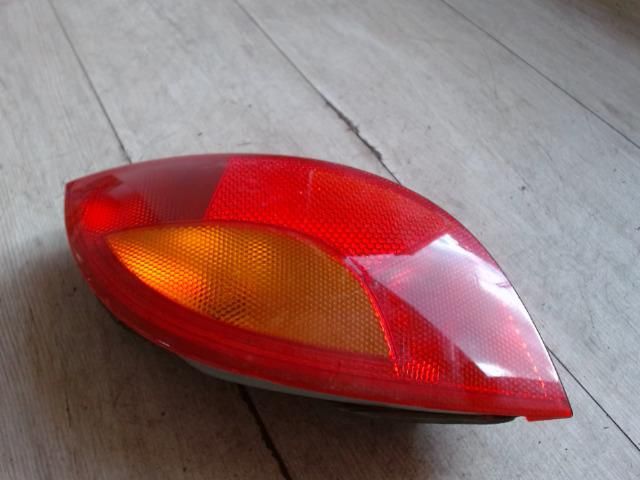 bontott FORD KA Bal Hátsó Lámpa