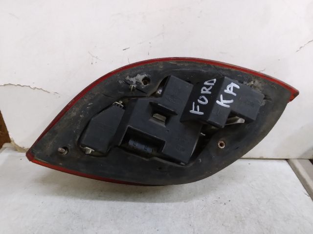 bontott FORD KA Bal Hátsó Lámpa