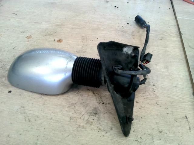 bontott FORD KA Bal Visszapillantó Tükör (Elektromos)