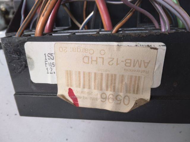 bontott FORD KA Biztosítéktábla Utastér