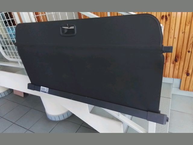 bontott FORD KA Csomagtér Roló