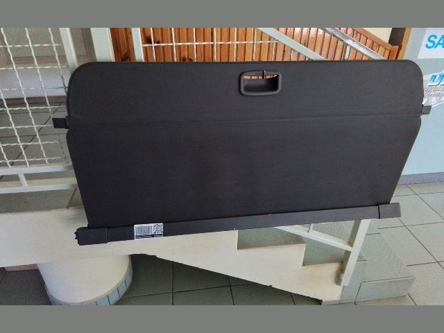 bontott FORD KA Csomagtér Roló