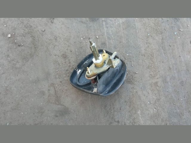 bontott FORD KA Csomagtérajtó Zárbetét