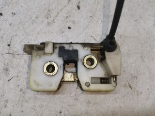 bontott FORD KA Csomagtérajtó Zárszerkezet