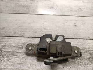 bontott FORD KA Csomagtérajtó Zárszerkezet