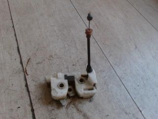 bontott FORD KA Csomagtérajtó Zárszerkezet