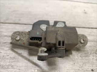 bontott FORD KA Csomagtérajtó Zárszerkezet