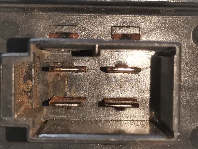 bontott FORD KA Előtét Ellenállás Fűtőmotor