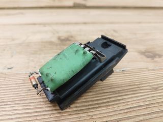 bontott FORD KA Előtét Ellenállás Fűtőmotor