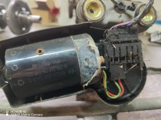 bontott FORD KA Első Ablaktörlő Szerkezet Motorral