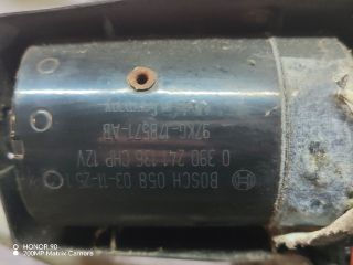 bontott FORD KA Első Ablaktörlő Szerkezet Motorral