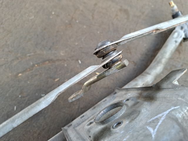 bontott FORD KA Első Ablaktörlő Szerkezet