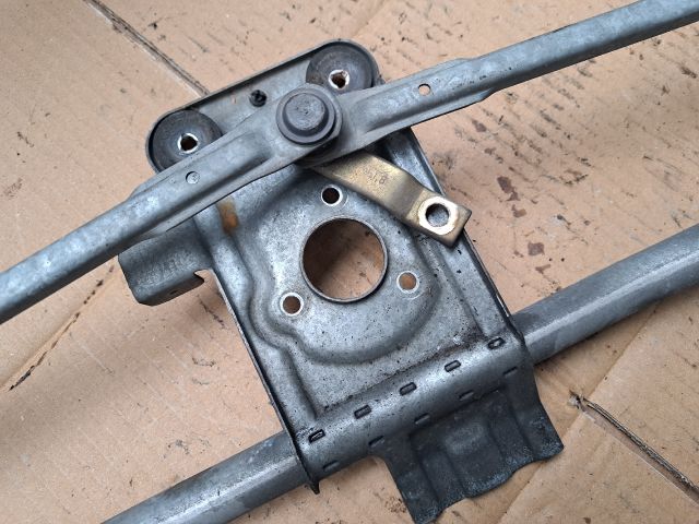 bontott FORD KA Első Ablaktörlő Szerkezet