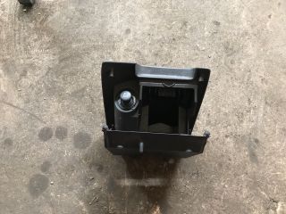 bontott FORD KA Első Hamutartó