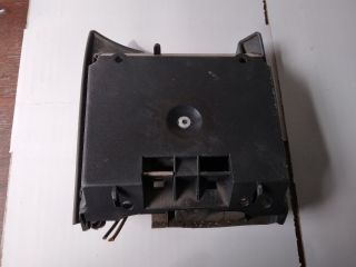 bontott FORD KA Első Hamutartó