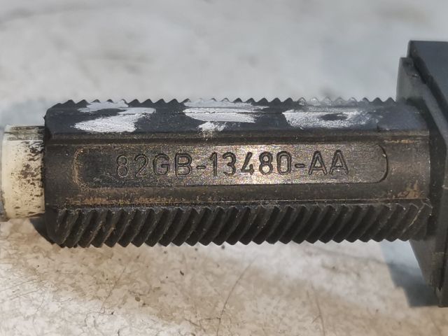 bontott FORD KA Fék Pedál Kapcsoló