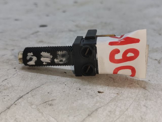 bontott FORD KA Fék Pedál Kapcsoló