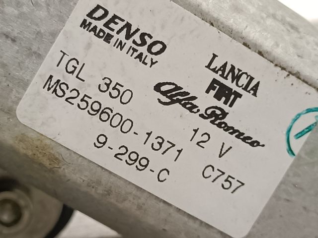 bontott FORD KA Hátsó Ablaktörlő Motor