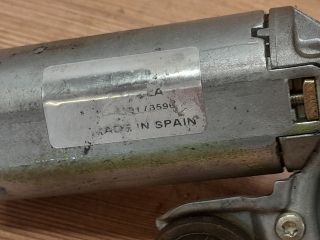 bontott FORD KA Hátsó Ablaktörlő Motor