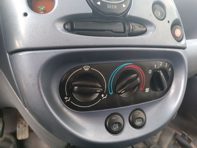 bontott FORD KA Hátsó Ködzárófény Kapcsoló