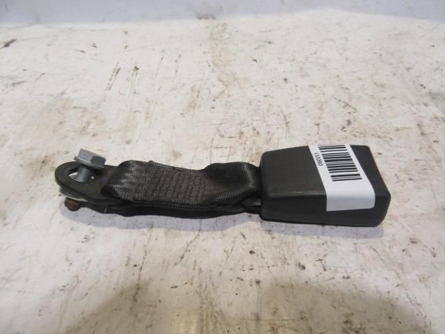 bontott FORD KA Hátsó középső Biztonsági Öv Csat