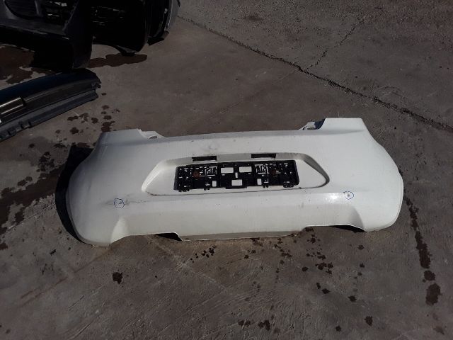 bontott FORD KA Hátsó Lökhárító (Üresen)