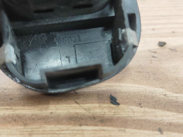 bontott FORD KA Jobb első Ablakemelő Kapcsoló