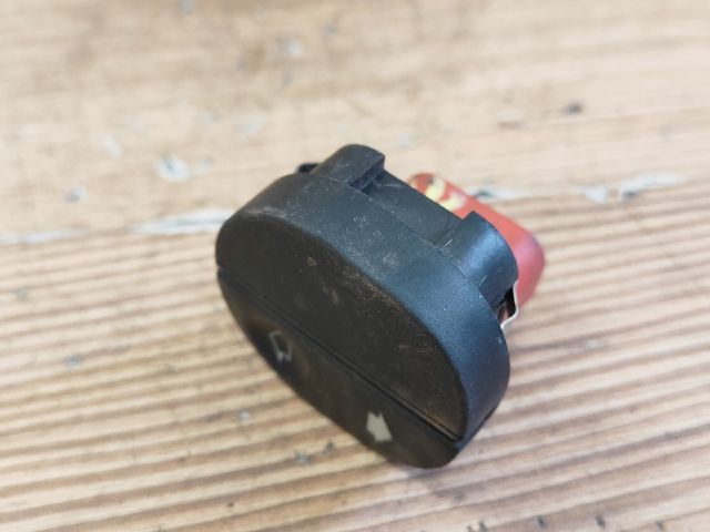 bontott FORD KA Jobb első Ablakemelő Kapcsoló